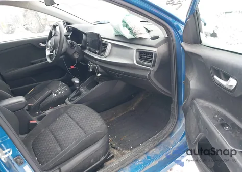 2021 Kia Rio S из США, поврежденный, VIN 3KPA24AD4ME430375